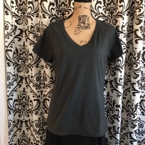 Lucy Activewear top!